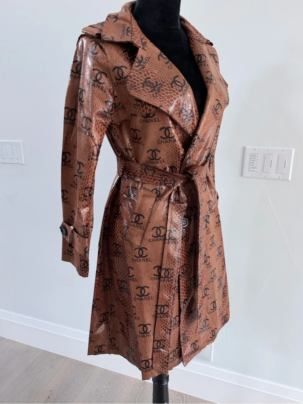Gorgeous Faux Leather Brown Logo-Print Trench Coat size S
